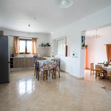 Family Haven Villa *