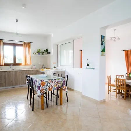 Villa Family Haven *