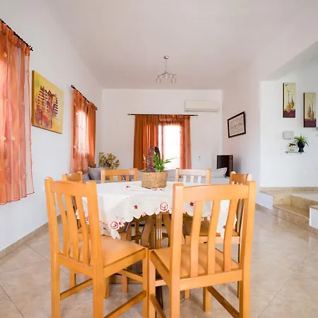 Vila Family Haven *