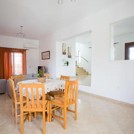 Villa Family Haven *